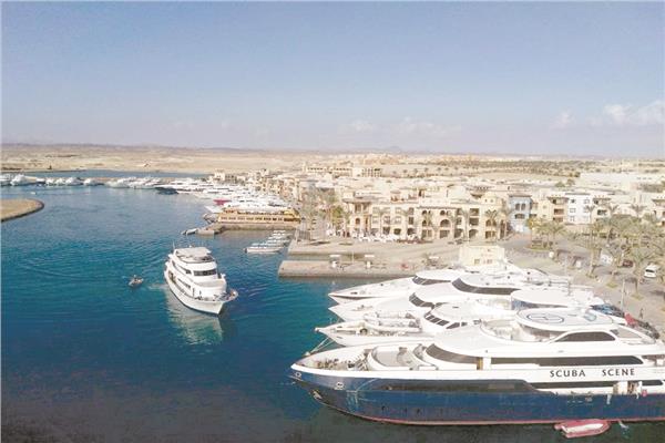 عدد اليخوت الأجنبية المسجلة على النافذة الرقمية 1037 يختًا