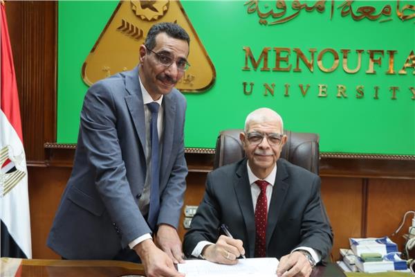 رئيس جامعة المنوفية يعتمد نتيجة كلية العلوم 