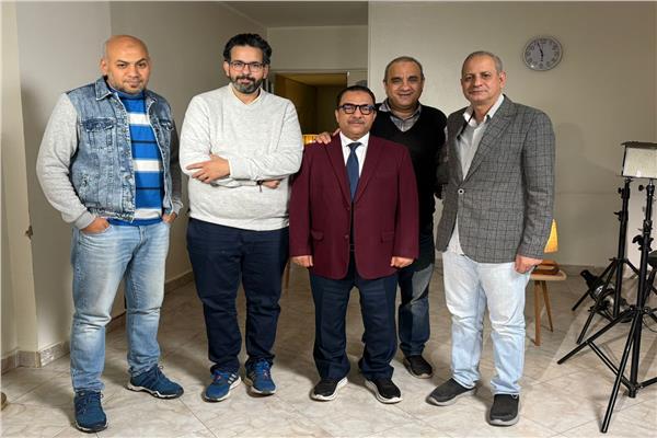 فريق عمل البرنامج باستديو المحروسة