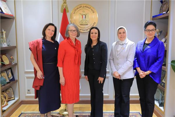 وزيرة التضامن الاجتماعي