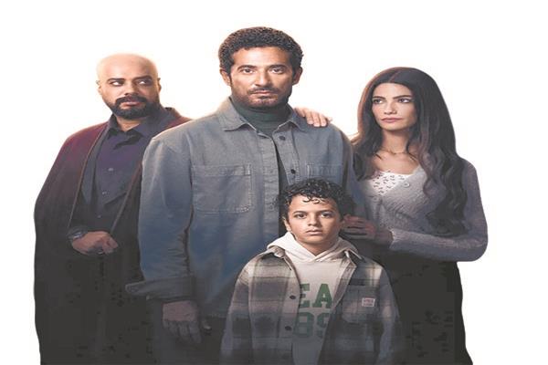  الفنان عمرو سعد