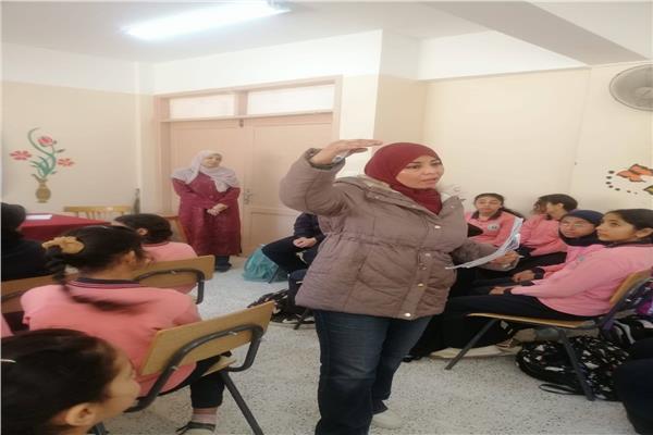 ندوة توعوية حول القضية السكانية 