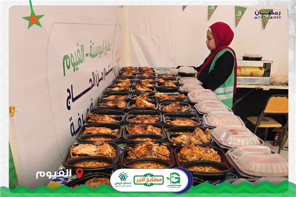 وجبات يتم توزيعا يوميًا