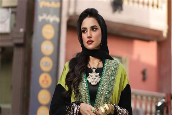 الفنانة درة 