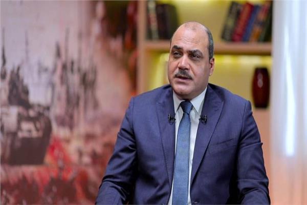 الإعلامي محمد الباز