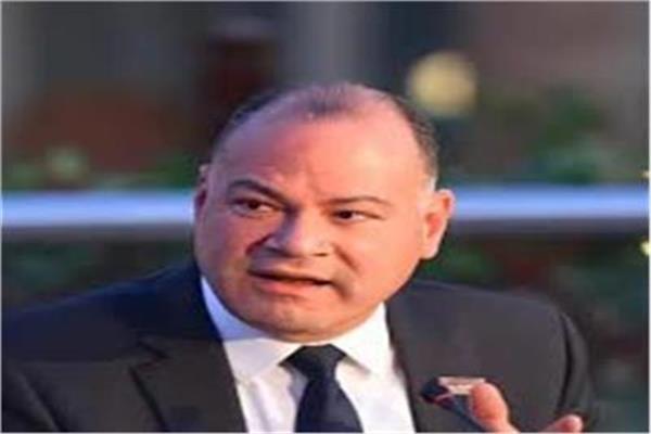 الإعلامي نشأت الديهي