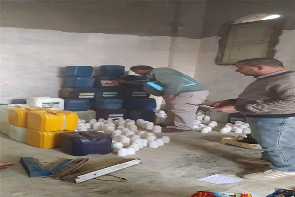  ضبط منشأة غير مرخصة لإنتاج وتعبئة الأسمدة