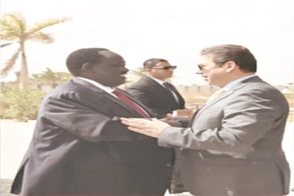 رئيس المخابرات العامة يلتقى المستشار الأمنى لرئيس جنوب السودان