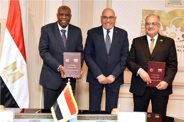 الهيئة العربية للتصنيع توقّع بروتوكول تعاون مع الاتحاد العربي للمحاربين القدماء 