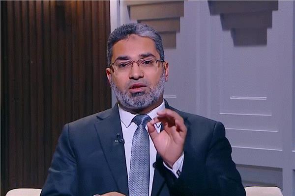 الدكتور أحمد الرخ الأستاذ بجامعة الأزهر الشريف