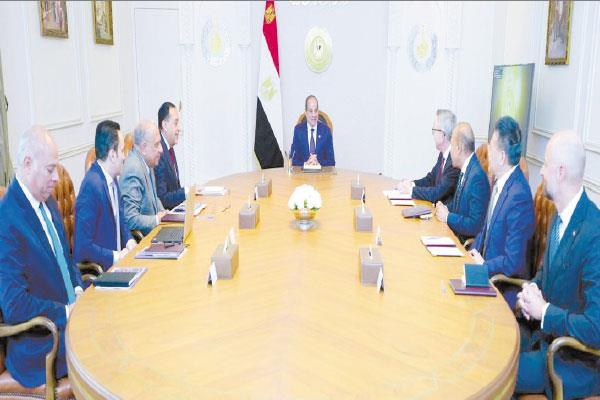 الرئيس عبد الفتاح السيسى خلال اجتماعه مع الوفد النرويجى بحضور رئيس الوزراء ووزير الكهرباء