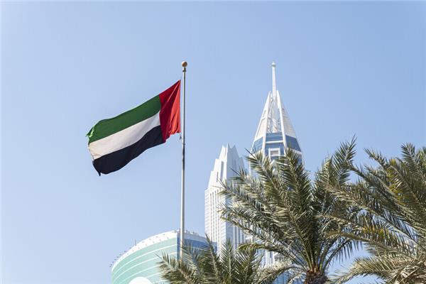 ‏الإمارات تعلن غلق سفارتها في إيران
