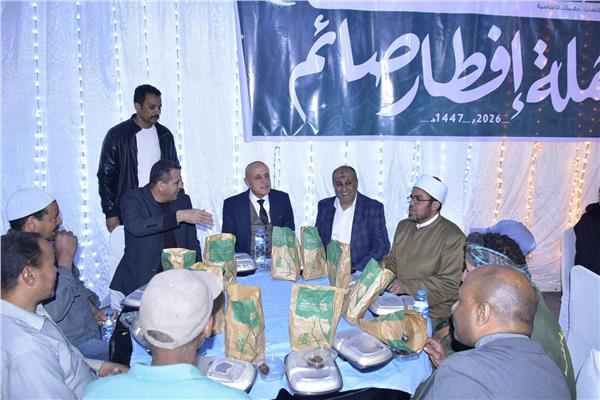 جانب من الافطار الجماعي