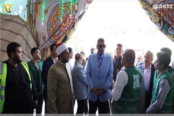 محافظ جنوب سيناء يتفقد الخيمة الرمضانية لإطعام الصائمين