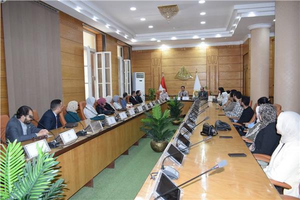 الدكتور ناصر الجيزاوي رئيس جامعة بنها