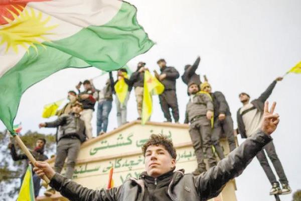 مظاهرة مؤيدة للأكراد فى السلمانية