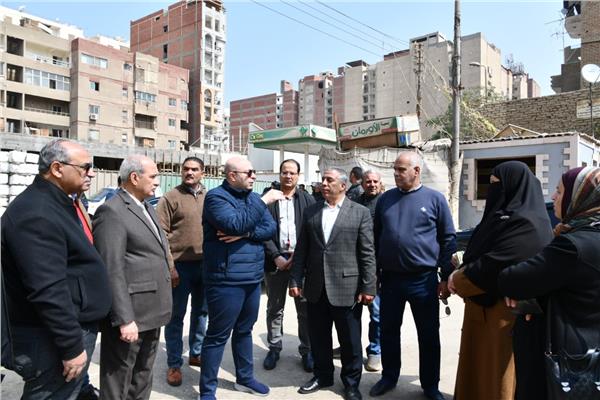 محافظ الفيوم يتفقد أحد المواقع المقترحة لنقل موقف سيارات