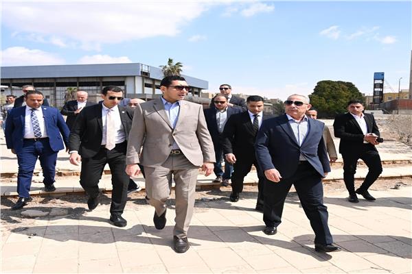 وزير الرياضة يتفقد مركز التنمية الشبابية  