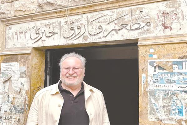 الملك أحمد فؤاد الثانى ابن الملك فاروق حرص على زيارة مطعم أبيه المغلق فى باب الشعرية