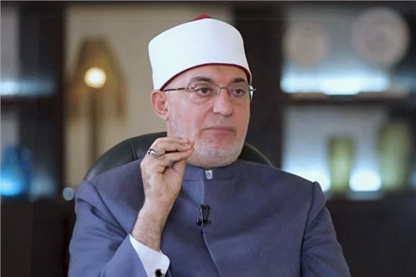 الدكتور نظير عياد مفتي الجمهورية