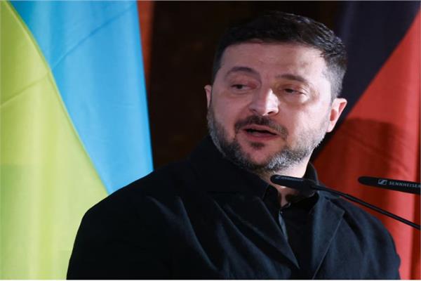  الرئيس الأوكراني فولوديمير زيلينسكي