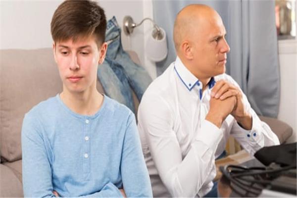 عادات تربوية تخلَّ عنها ليكبر طفلك