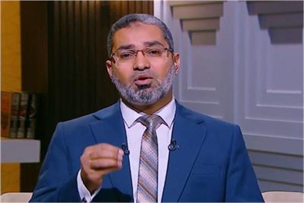 الدكتور أحمد الرخ