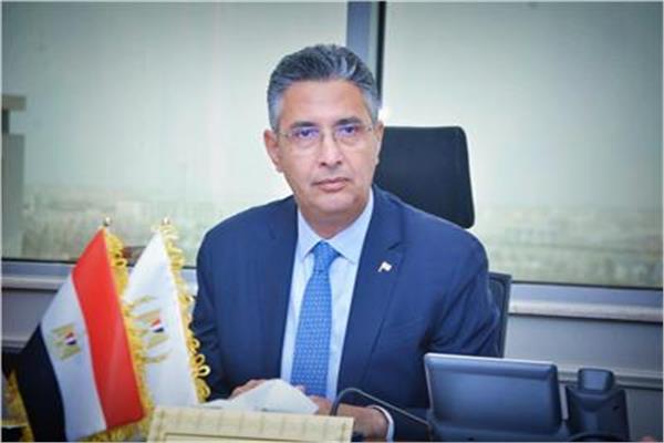 وزير التموين والتجارة الداخلية