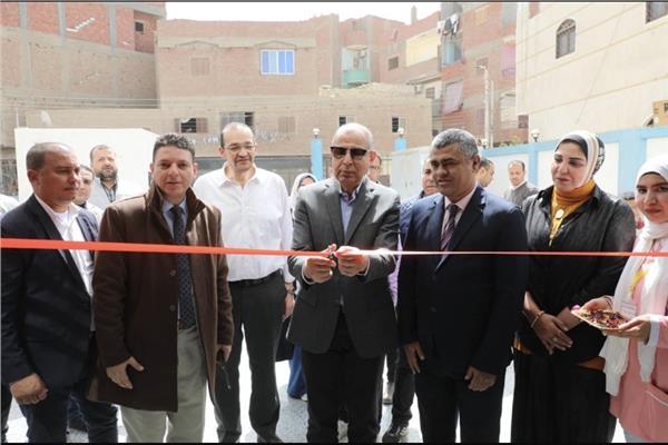 محافظ المنيا يفتتح وحدة طب الأسرة بقرية بني عبيد