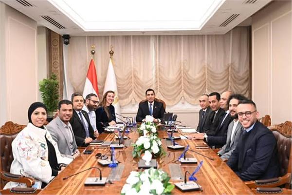 جوهر نبيل وزير الشباب والرياضة