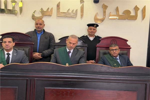 هيئة المحكمة برئاسة المستشار دكتور  سامح عبدالله الستار