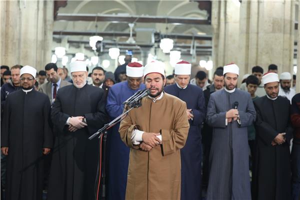 الجامع الأزهر يختم القرآن الكريم في الليلة التاسعة والعشرين