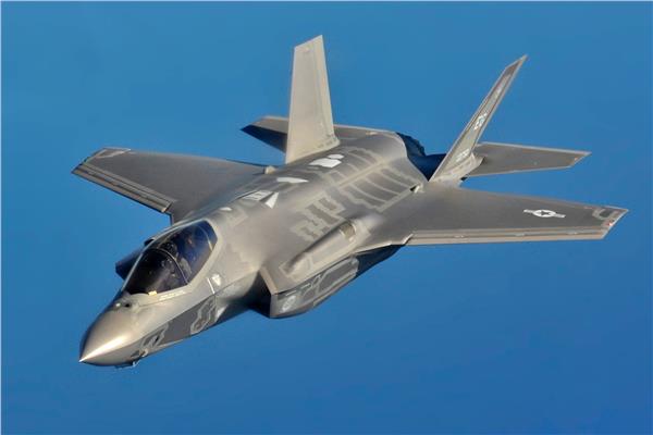 مقاتلة أمريكية متقدمة من طراز F-35