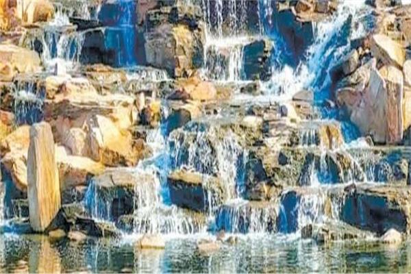 البحيرات