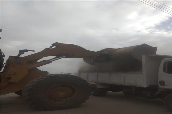 حملة نظافة مكبرة بنجع حمادي