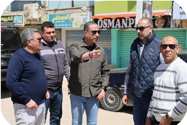محافظ الجيزة يتفقد حدائق الأهرام 
