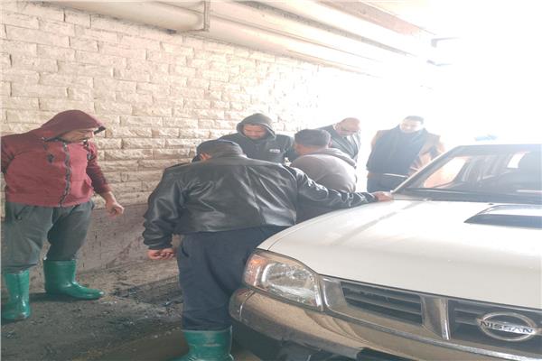 محافظ الغربية استمرار متابعة تداعيات موجة الطقس السيئ 