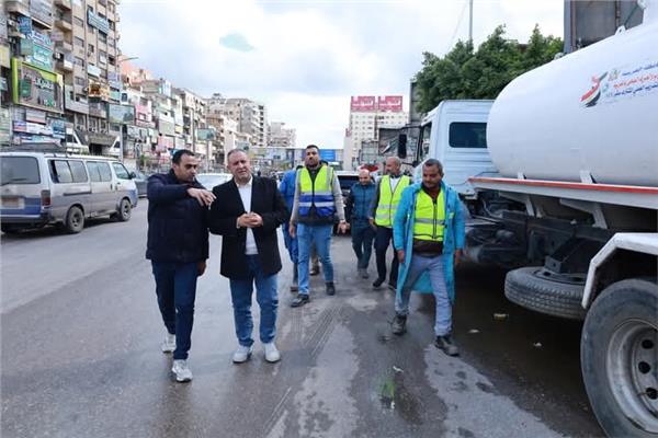  رئيس مياه الغربية يتفقد جهود رفع اثار الامطار بشوارع طنطا