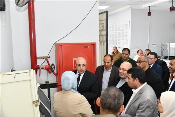 لدكتور محمد هانئ غنيم محافظ الفيوم