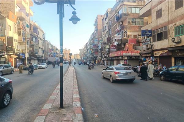 فرار غلق المحال التجارية في التاسعة مساءً