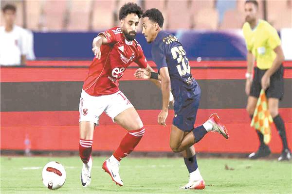 الأهلى والزمالك وبيراميدز صراع شرس على لقب الدورى