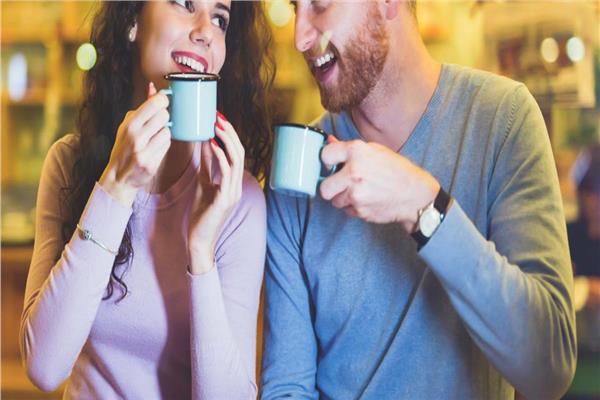 علامات تدل على حبه لك