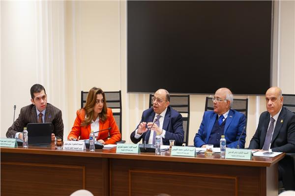 وزيرة التنمية المحلية والبيئة