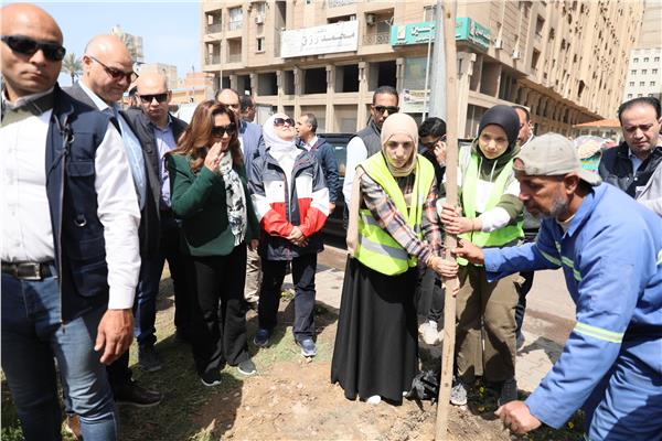 وزيرة التنمية المحلية والبيئة