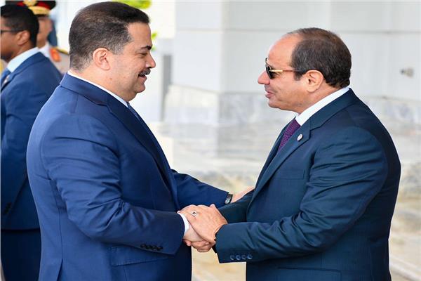 السيد الرئيس عبد الفتاح السيسي ورئيس وزراء العراق - أرشيفية