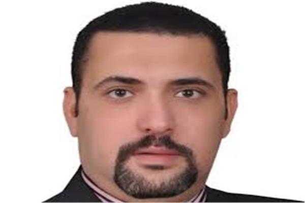 حازم المنوفي عضو شعبة المواد الغذائية بالغرف التجارية