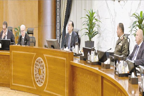 د.مصطفى مدبولى خلال ترؤسه اجتماع مجلس الوزراء الأسبوعى
