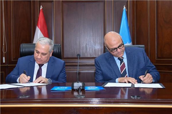 رئيس الهيئة الوطنية للصحافة مع محافظ الإسكندرية