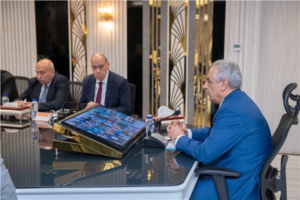 الدكتور مهندس صلاح سليمان جمبلاط وزير الدولة للإنتاج الحربي