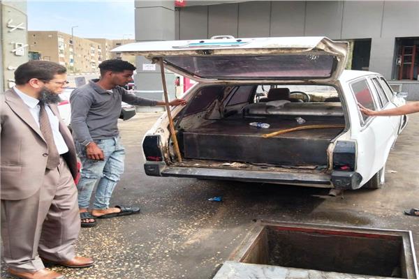 إحباط محاولة لتهريب 516 لتر من السولار داخل محطة وقود بأسوان 